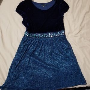 Girls party dress